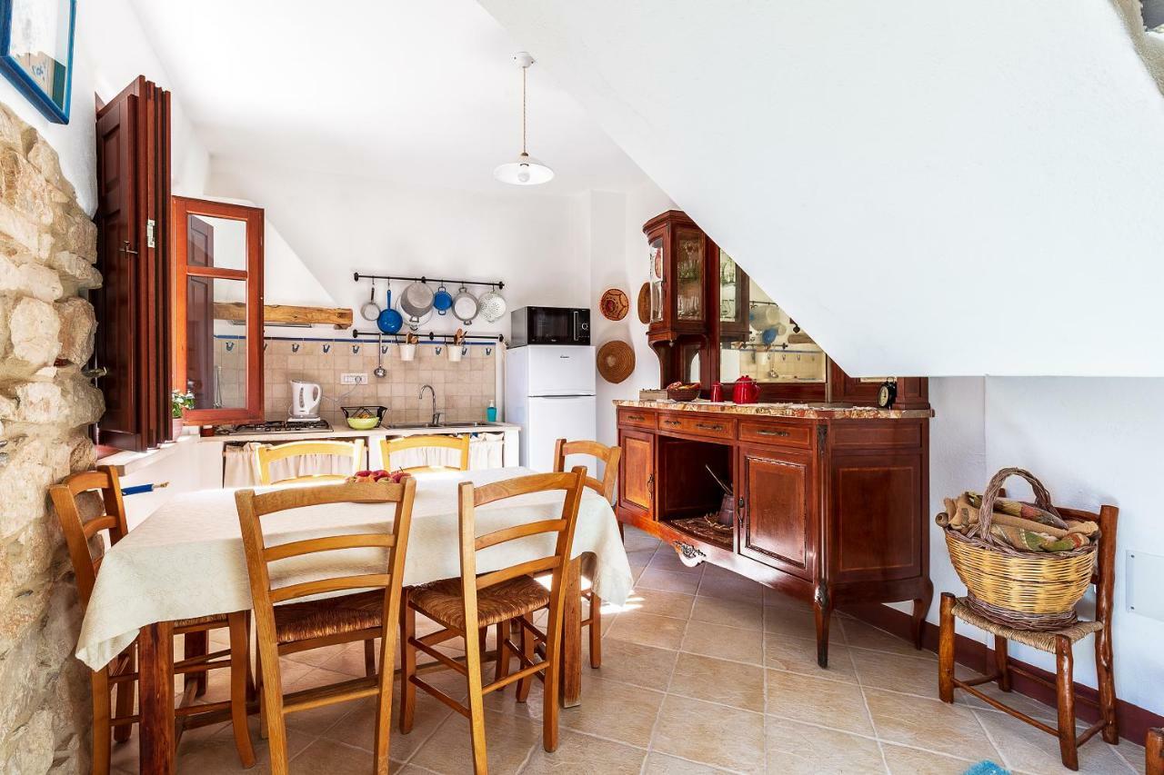 Domu Ala - Bynos Homes Baunei Luaran gambar